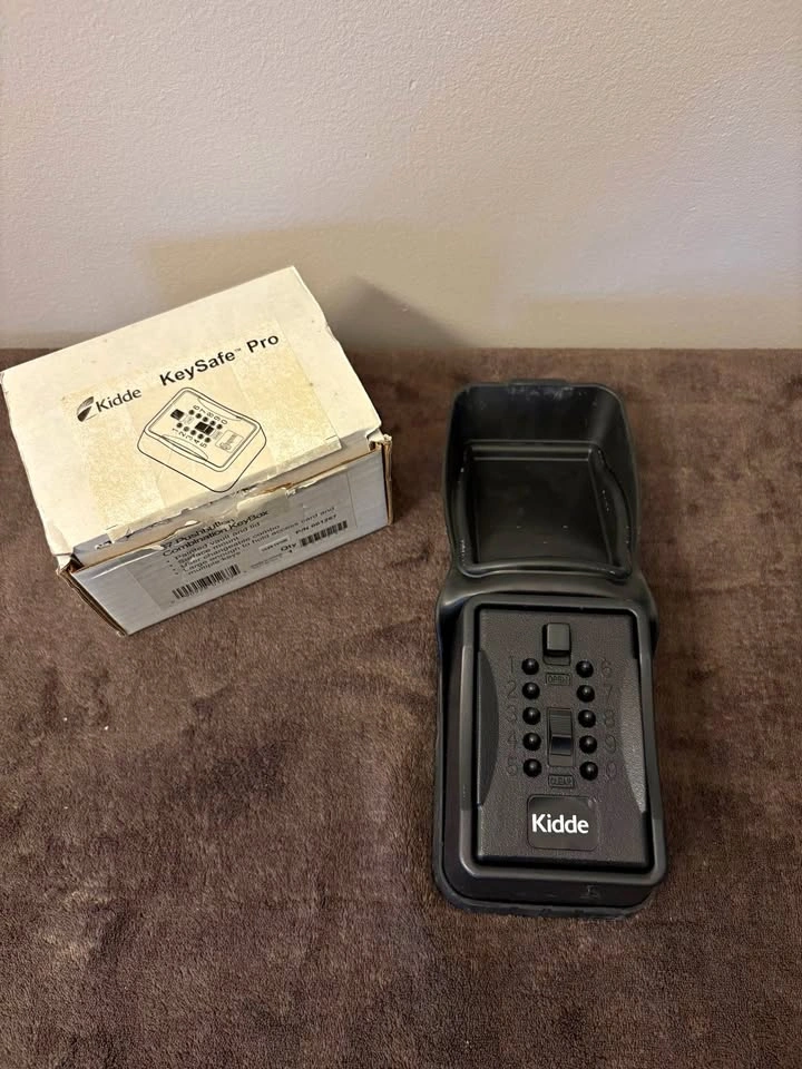 Kidde KeySafe Pro Pushbutton Combination KeyBox