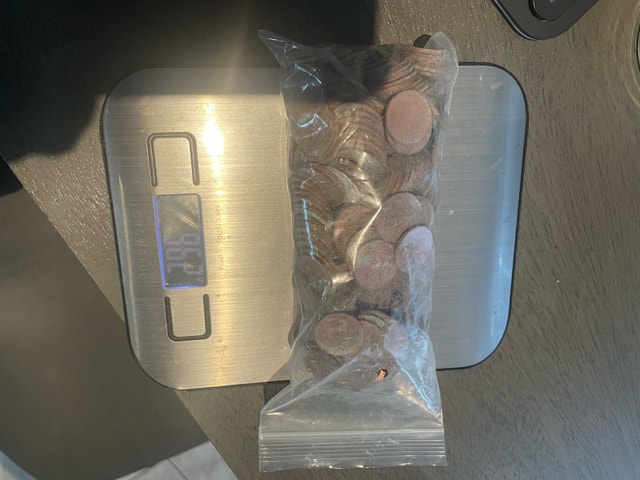 Bag of Older Pennies (962g)