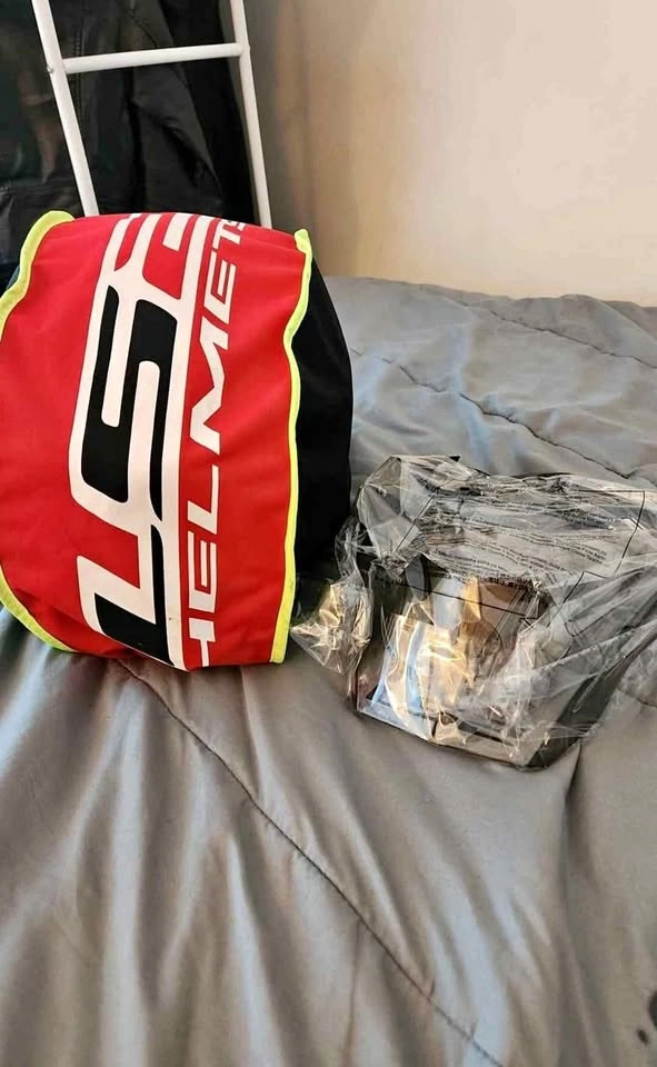 LS2 Helmet