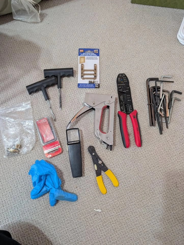 Hand Tool kit – Dremel Rotary Tool, Staple Gun, Clamps, Saw - photo 2
