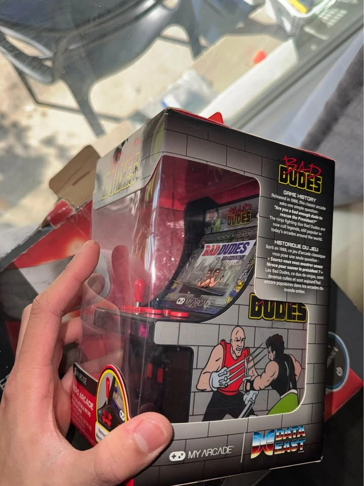 My Arcade Bad Dudes Micro Arcade Machine - photo 3