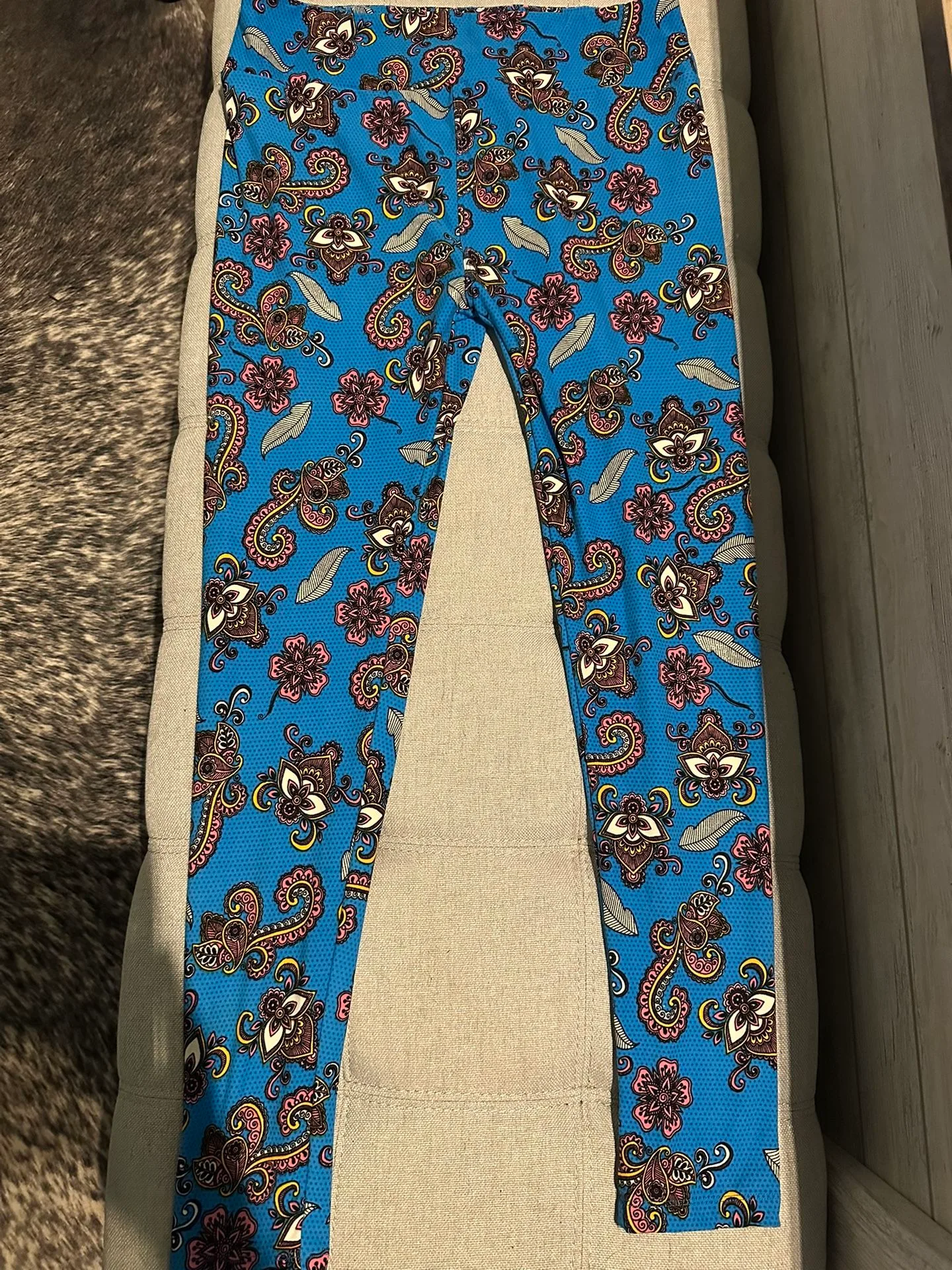 Lularoe Womens Leggings thumbnail