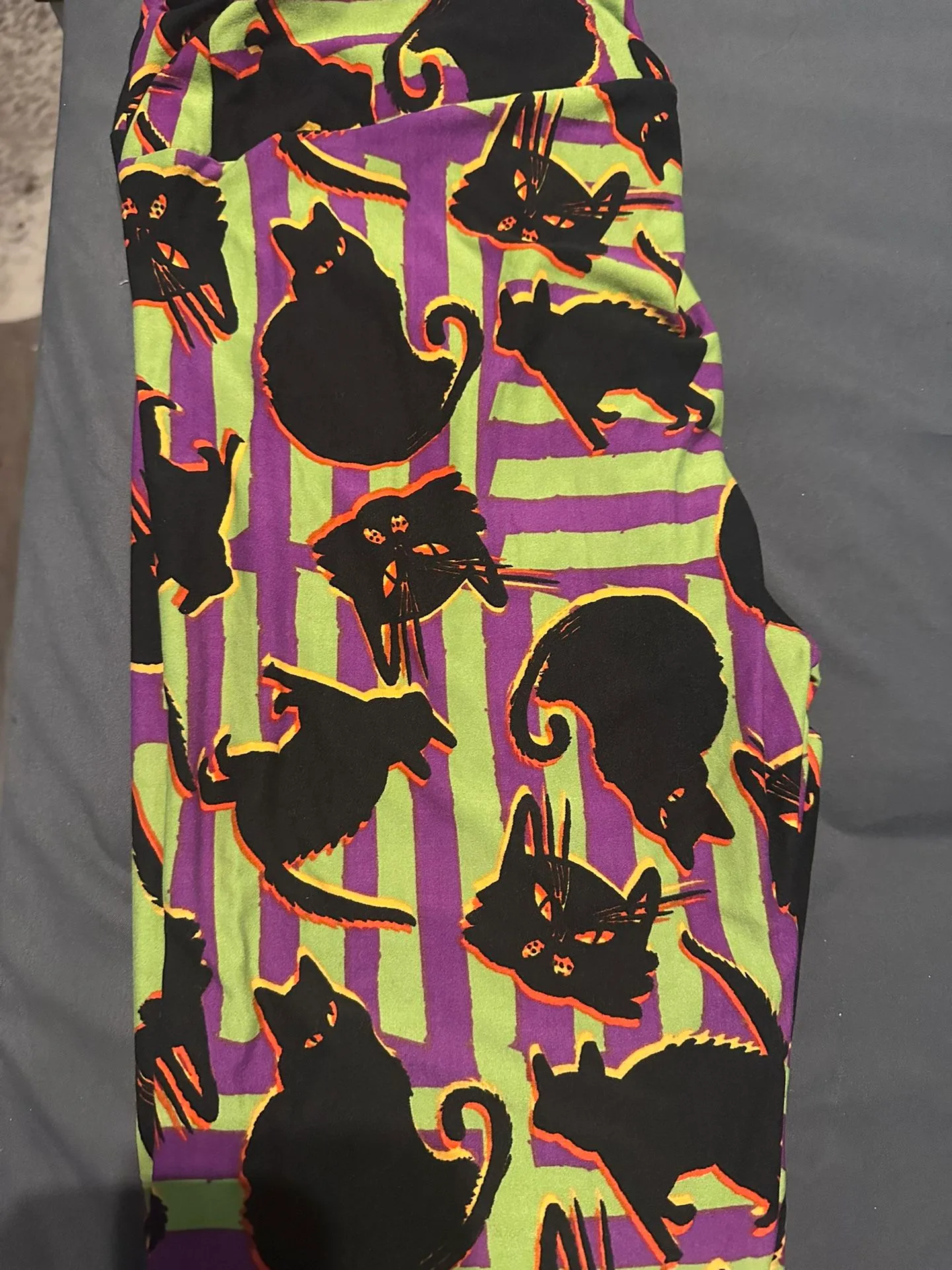 Lularoe Leggings Halloween thumbnail