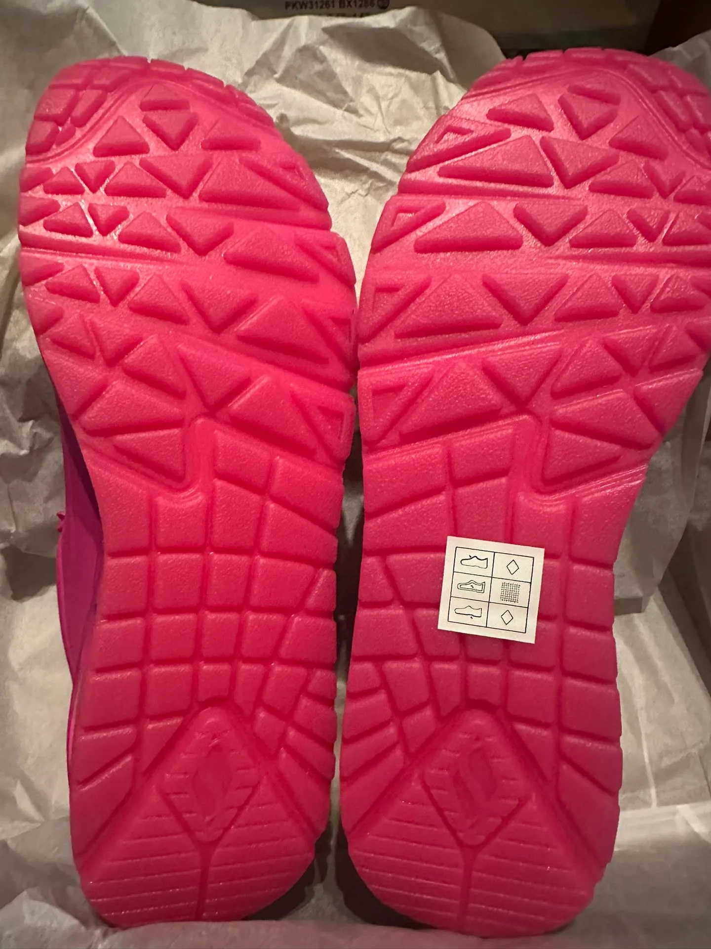 Sketcher Women’s Shoes image indicator(4)