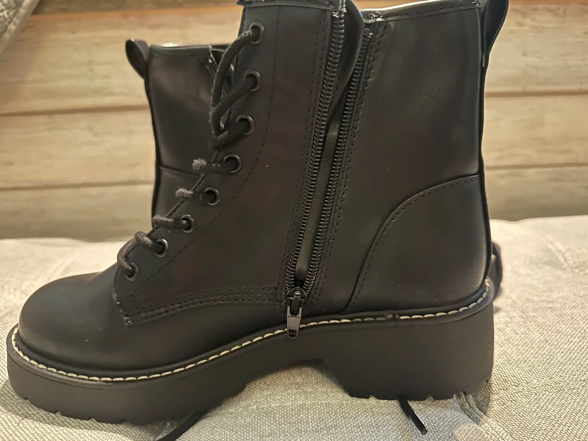 Steve Madden / Madden Girl Boots thumbnail