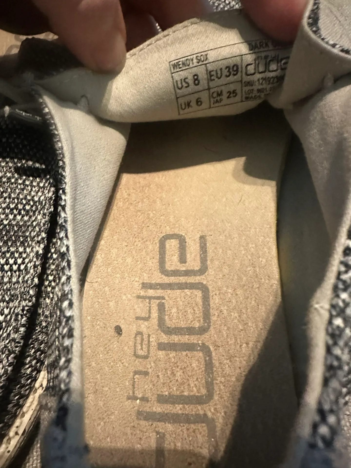 Hey Dude Women’s image indicator(2)