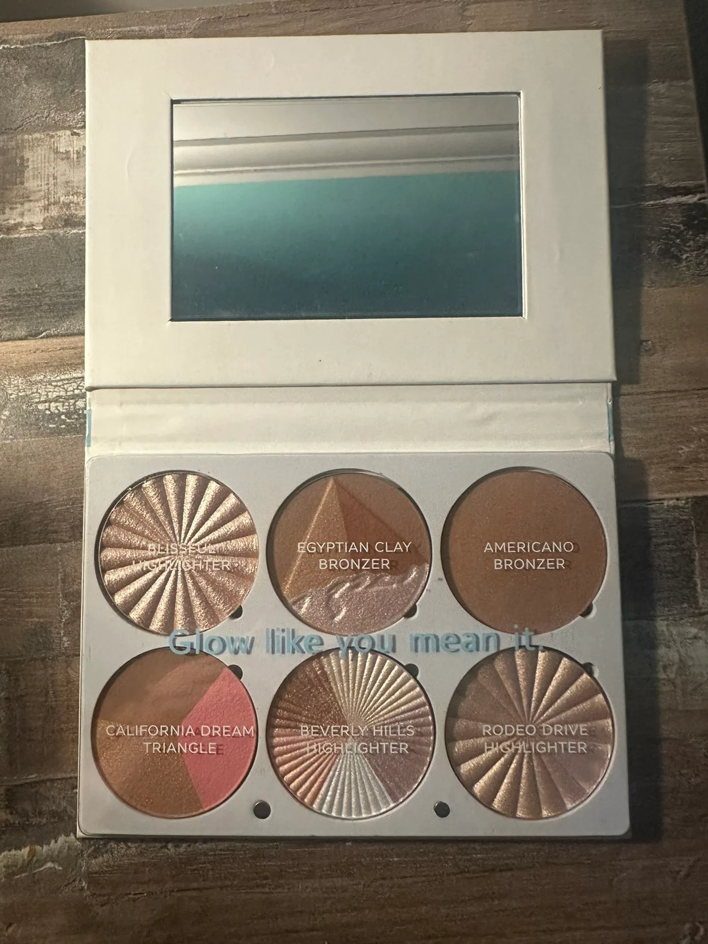 Ofra On The Glow Pallet thumbnail