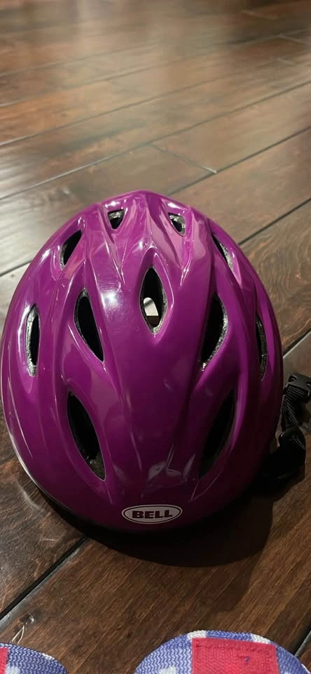 Bell Child Bike Helmet and Protective Pads 3-5y - photo 3