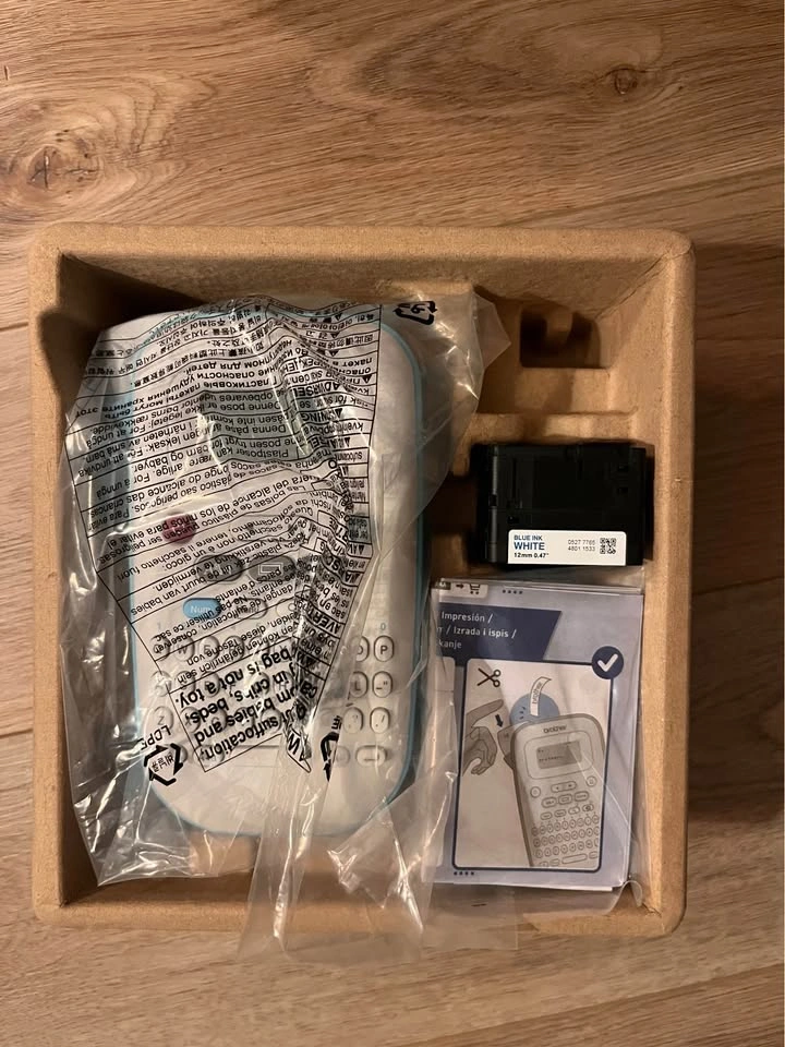 Brand NEW Brother P-touch Handheld Label Maker (PT-N10) - photo 3