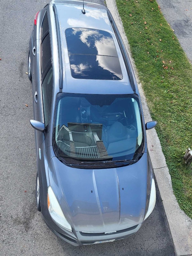 2014 Ford Escape SE loaded AWD leather navigation sunroof