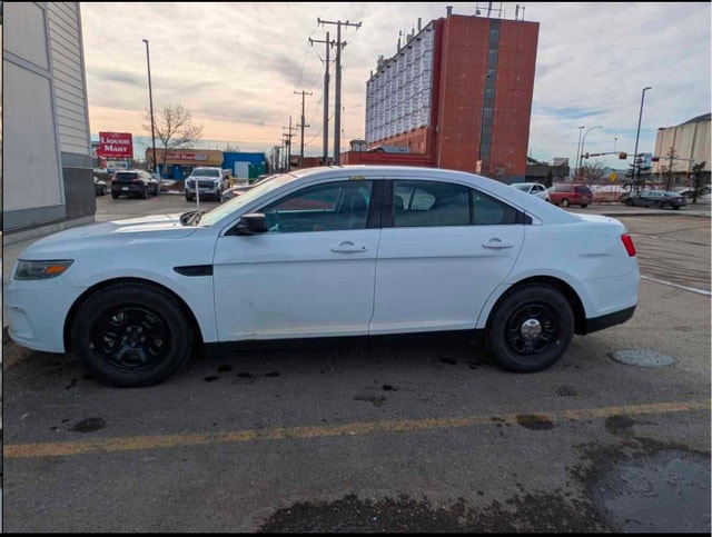Ford Taurus 2013 Police Interceptor - photo 2