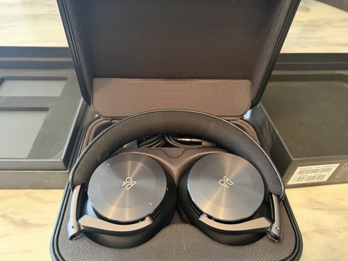 Bang & Olufsen - Beoplay H95 Premium Wireless ANC Headphones - photo 2
