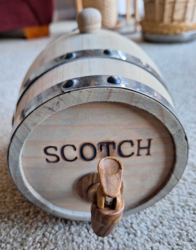 Scotch Wooden Barrel Cask