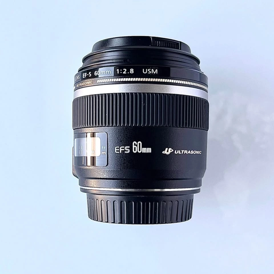 Canon EF-S 60mm f/2.8 Macro USM Lens
