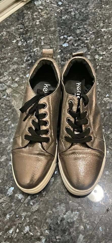 Keri Metallic Bronze Sneakers