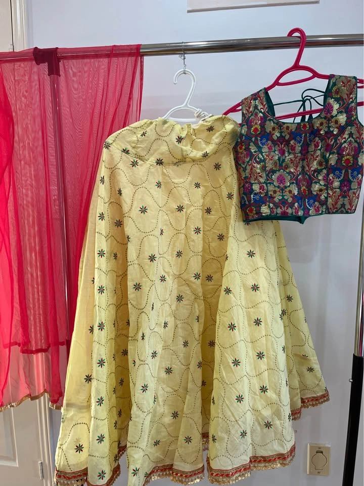 Yellow Chaniya Choli with Teal Blouse for Girls (Age 9-13) - photo 2