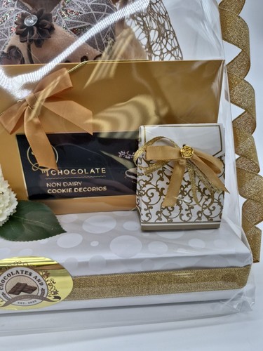 Golden Teddy Bear Chocolates Basket - photo 3