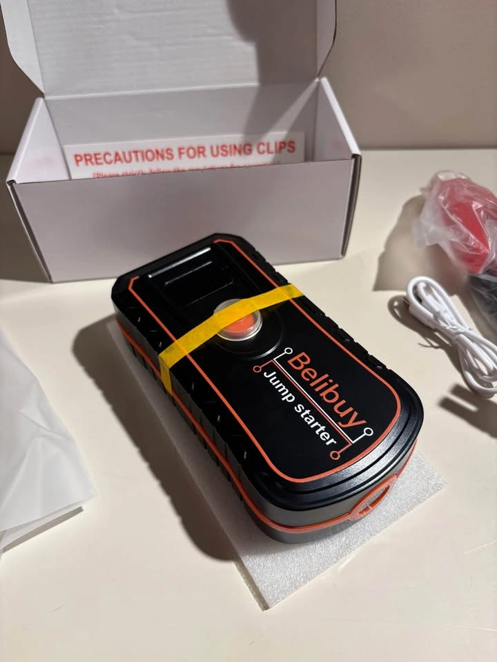 Car battery booster jump starter - photo 2