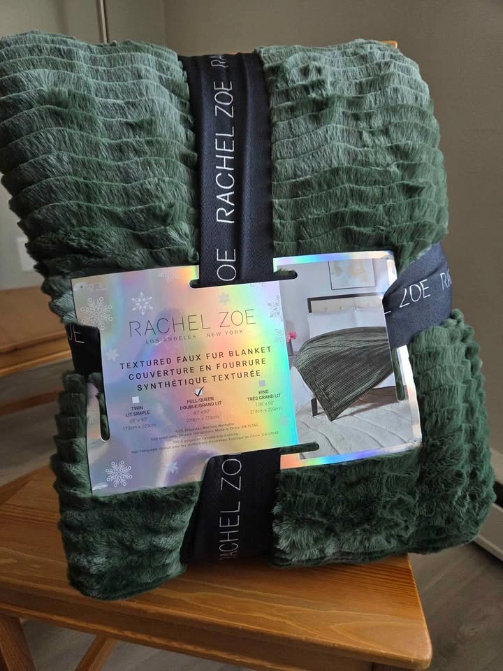 Rachel Zoe Textured Faux Fur Blanket - photo 3