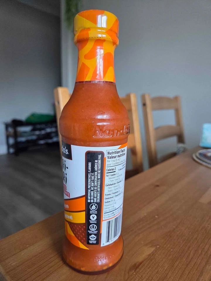 Nando's Peri-Peri Medium Hot Sauce 250 mL - photo 3