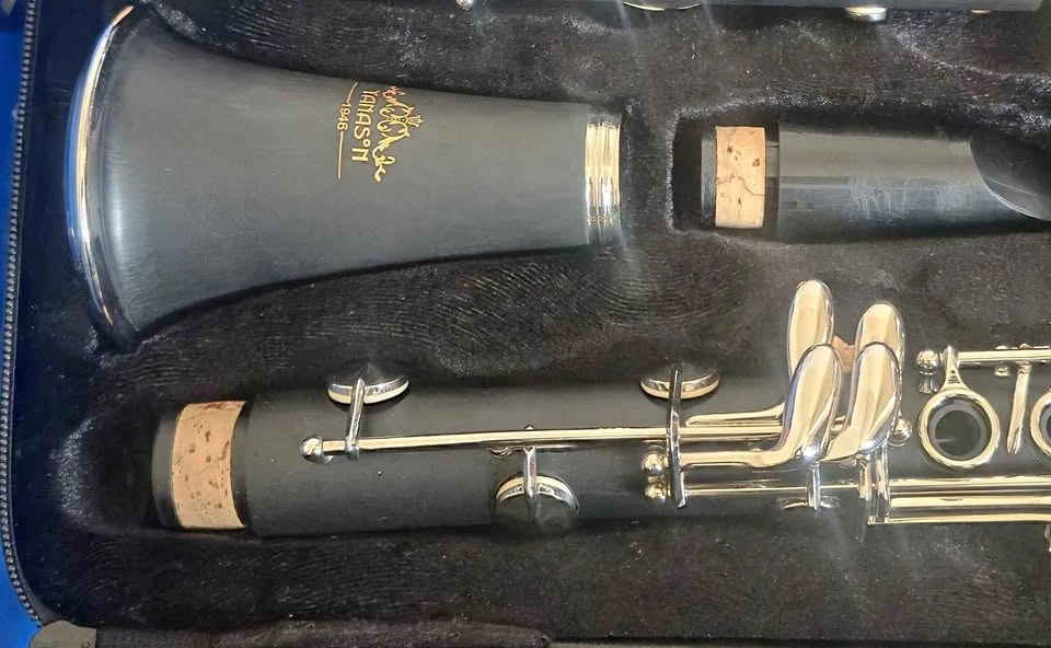 YANASON Bb Clarinet for Beginners, 17-Key Nickel-Plated