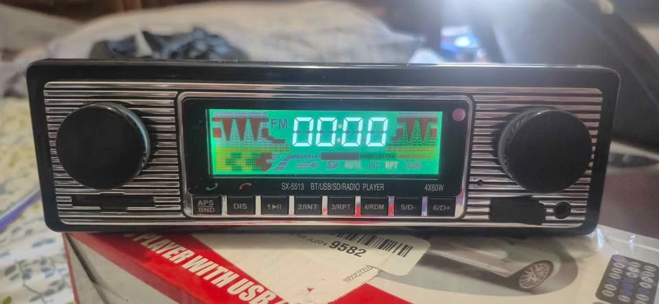 Classic Car Stereo with Bluetooth, Hands-Free, FM, MP3 - photo 5