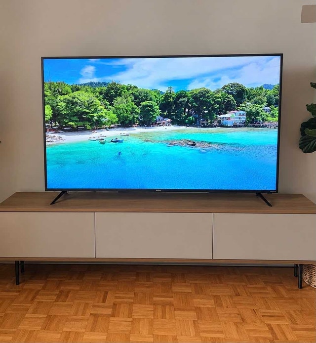 RCA 58" Roku Smart TV