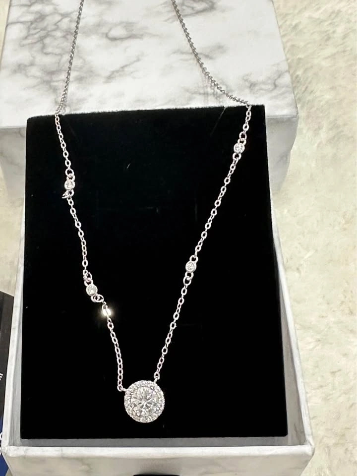 1CT VVS1 GRA Certified Moissanite Diamond Necklace - photo 2