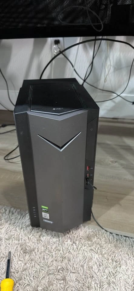 Gaming Pc and Monitor