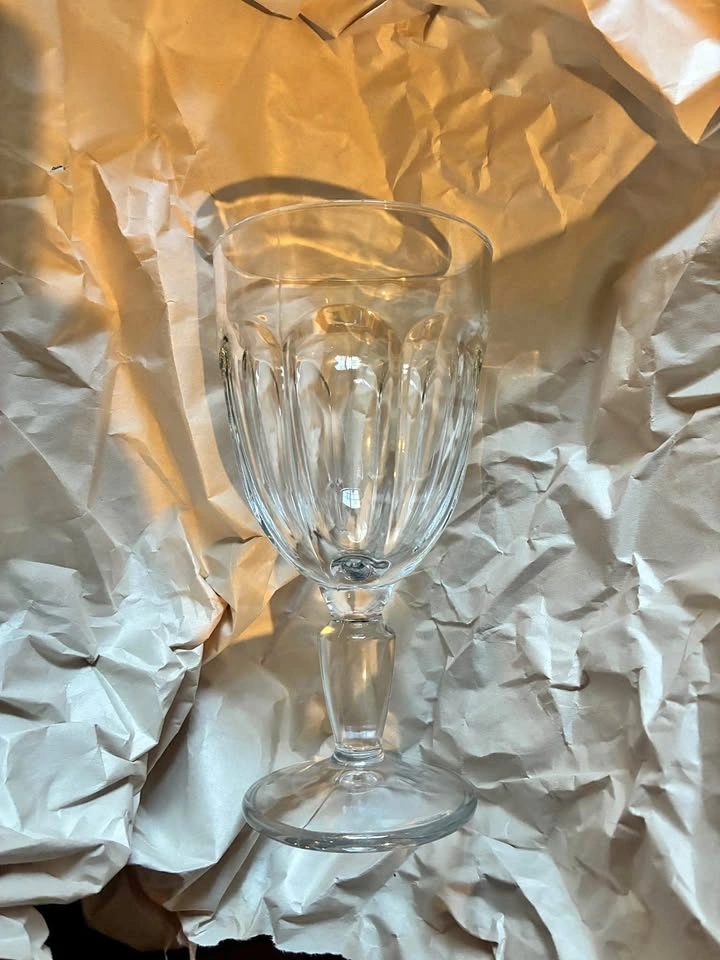 8 x Clear Paneled Glass Goblet