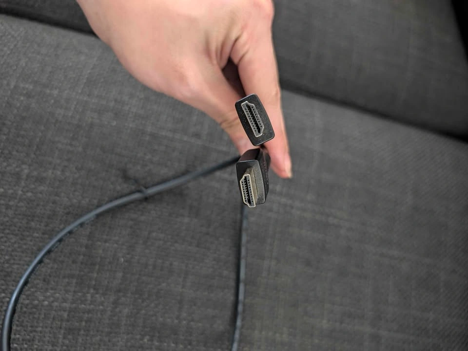HDMI cable - photo 2