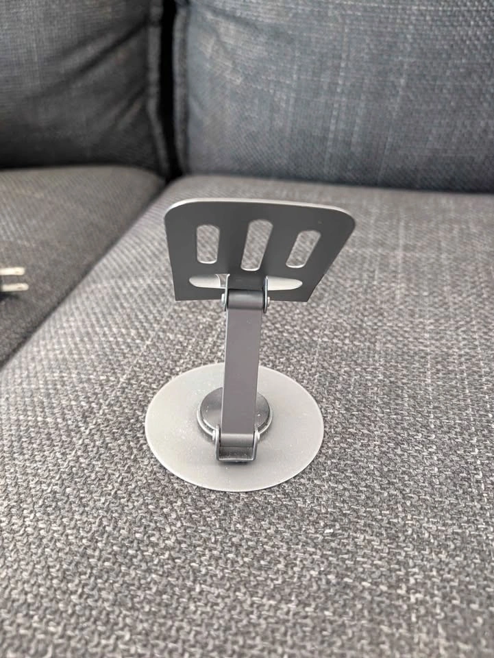 360 degrees phone stand - photo 3