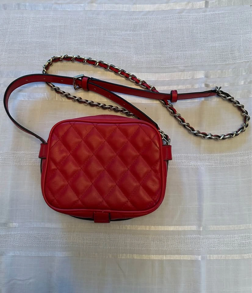 Guess Quilted Crossbody Bag - photo 2