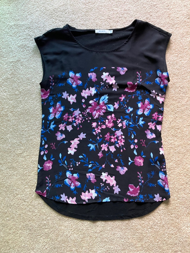 Ricki’s Floral Blouse