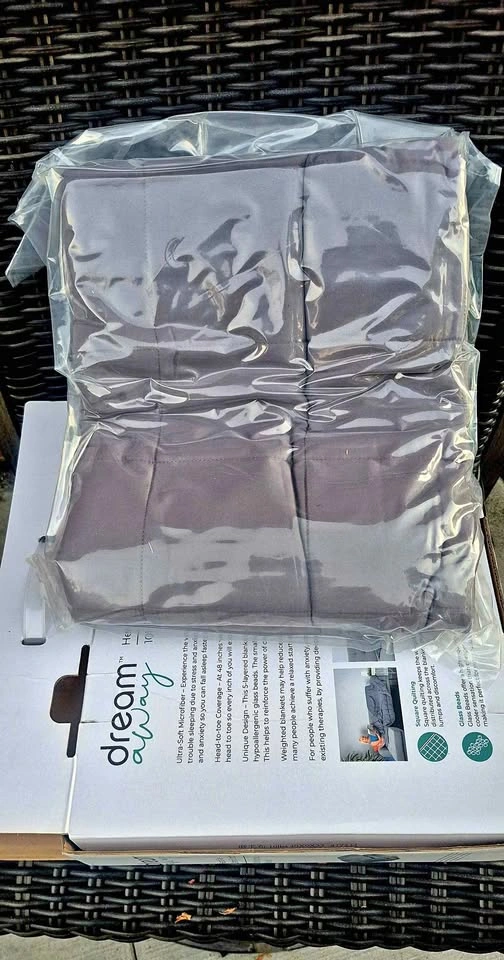 Dream Away 10lb Weighted Blanket
