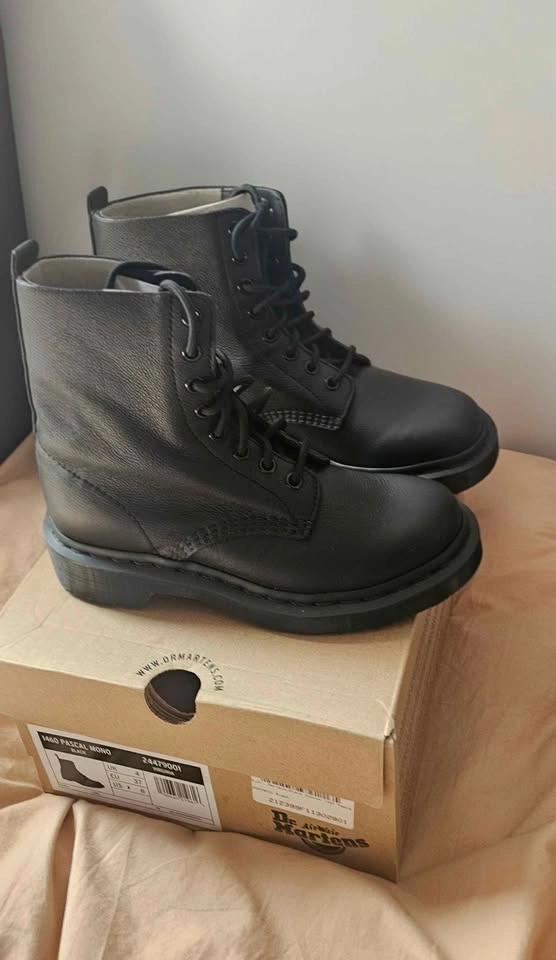 NEW IN BOX Rare Dr Martens 1460 Mono Virginia boots sz 6 - photo 3