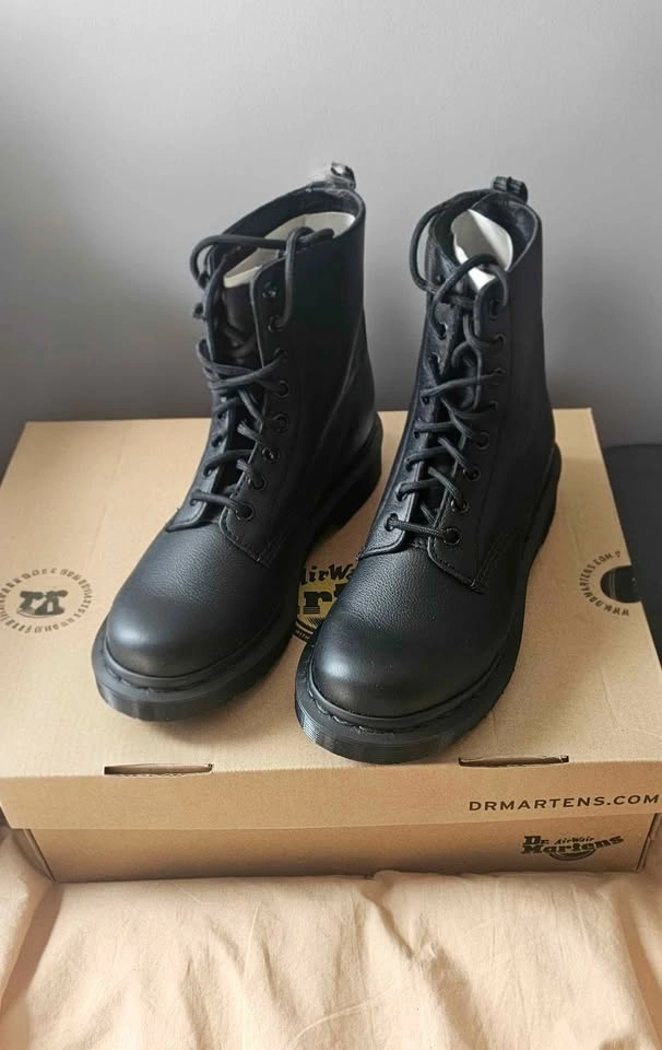 NEW IN BOX Rare Dr Martens 1460 Mono Virginia boots sz 6 - photo 4