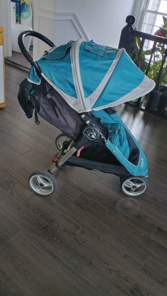 Baby Jogger Stroller - photo 2