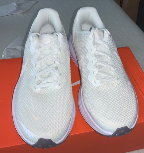 Nike Revolution 8 Women EasyOn Grey Foam Peach Size 6.5