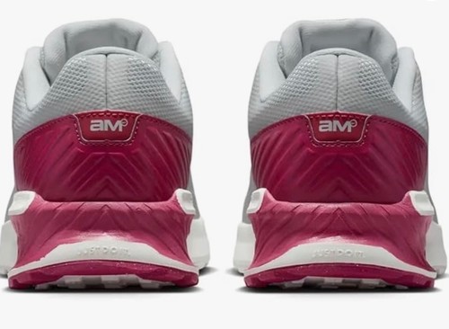 Women’s Nike Air Max Bia Size 7W/8.5M Running Shoes - photo 3