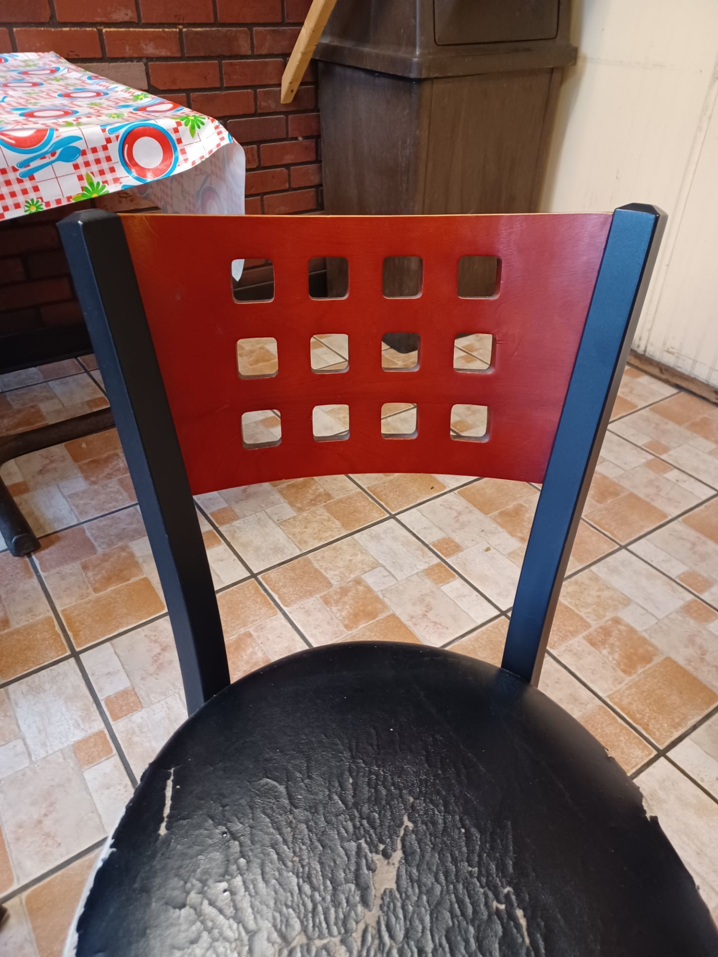 Heavy duty industrial restaurant chairs 10 total - photo 5