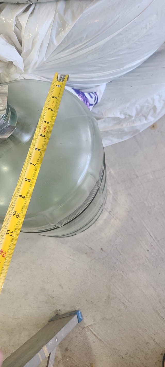 Set of 3 Glass Water Dispenser Jugs - photo 4