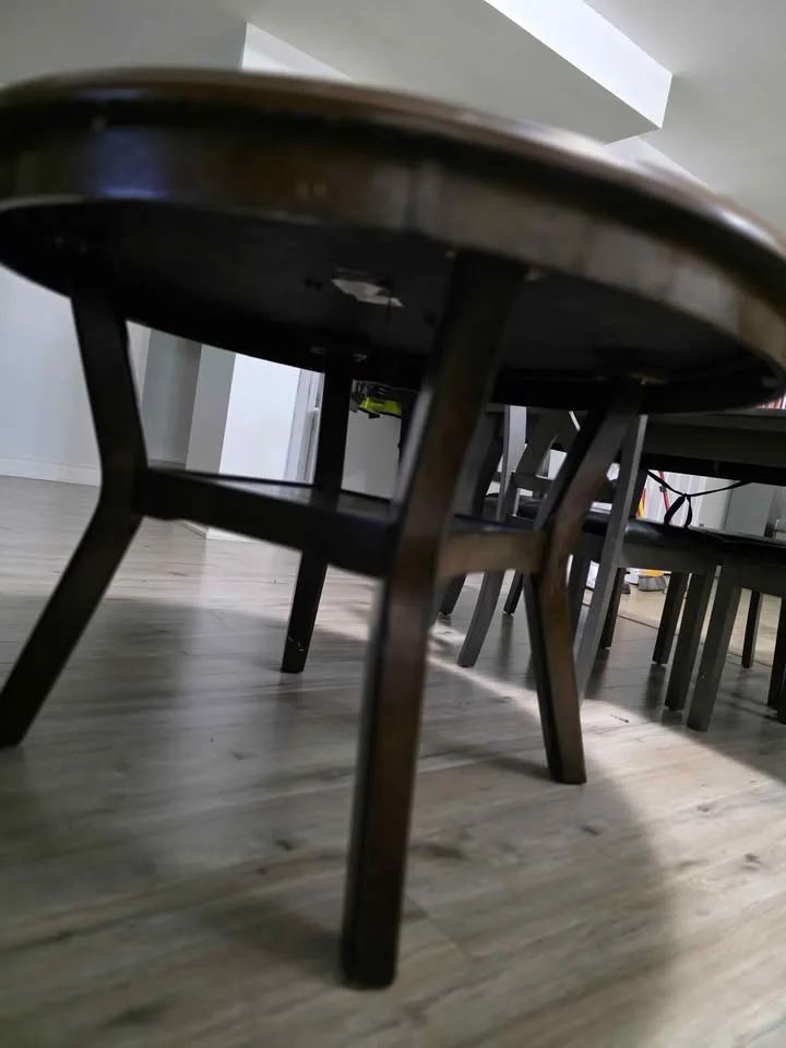 4ft Round table image indicator(3)