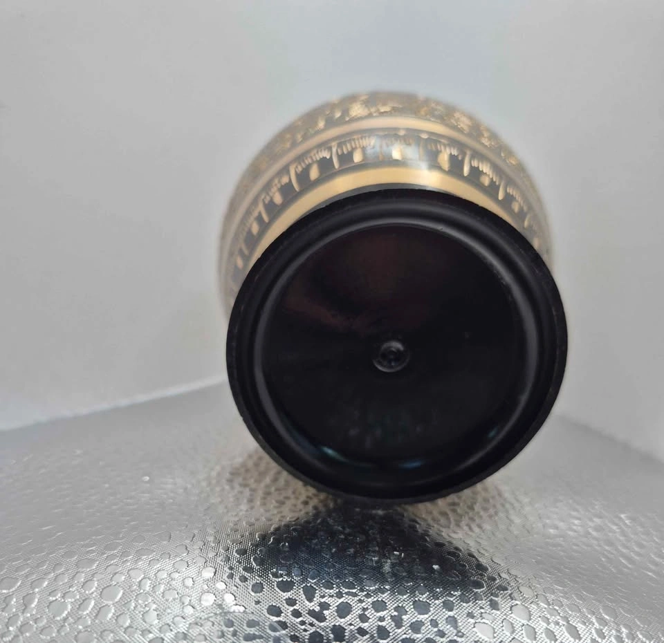 Intricate gold and black floral patterned vase (Skokie) - photo 5