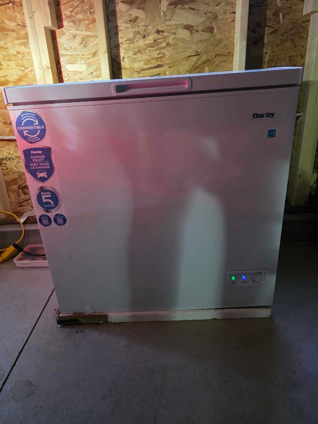 Danby Deep Freezer - photo 2