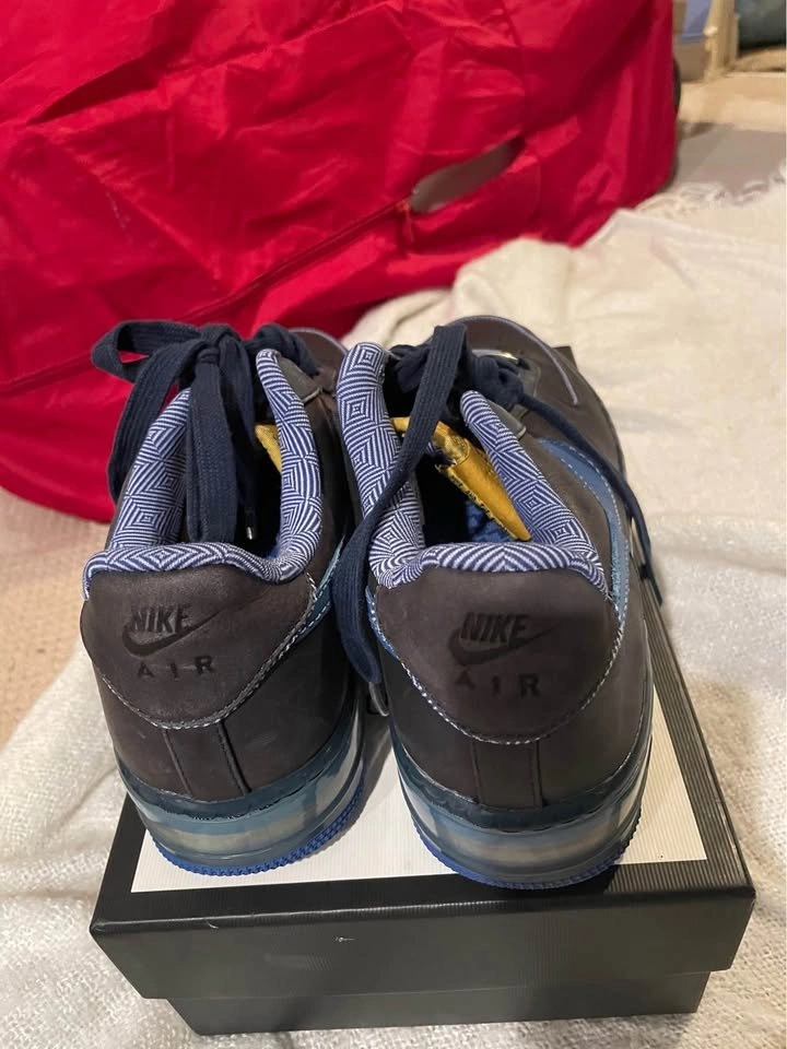 Nike Air Force 1 Supreme Max Air ’07 London – US 8.5 - photo 3