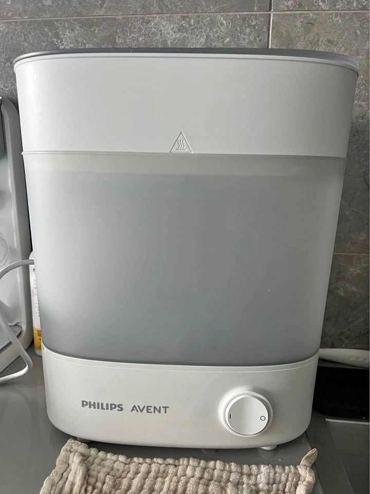 Philips Avent Electric Steam Sterilizer + Ubbi Drying Rack