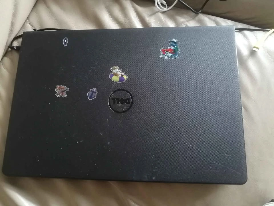 Dell Inspiron 15 3000 Series Laptop - photo 3