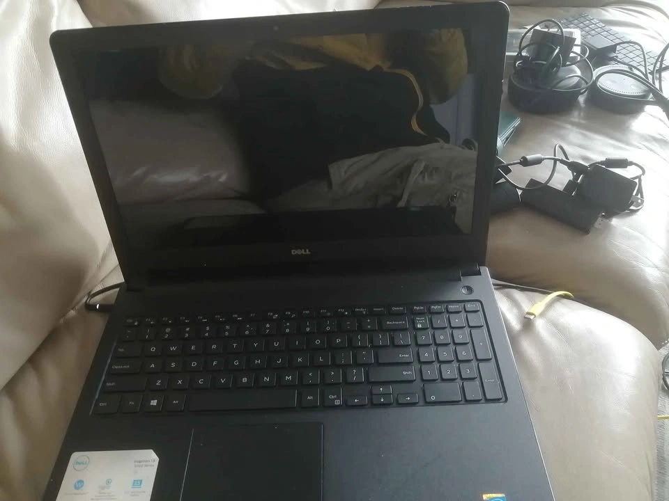Dell Inspiron 15 3000 Series Laptop - photo 5