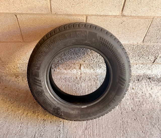 4 MotoMaster Winter Edge II Winter Tires 195/65R15 – Like New - photo 4